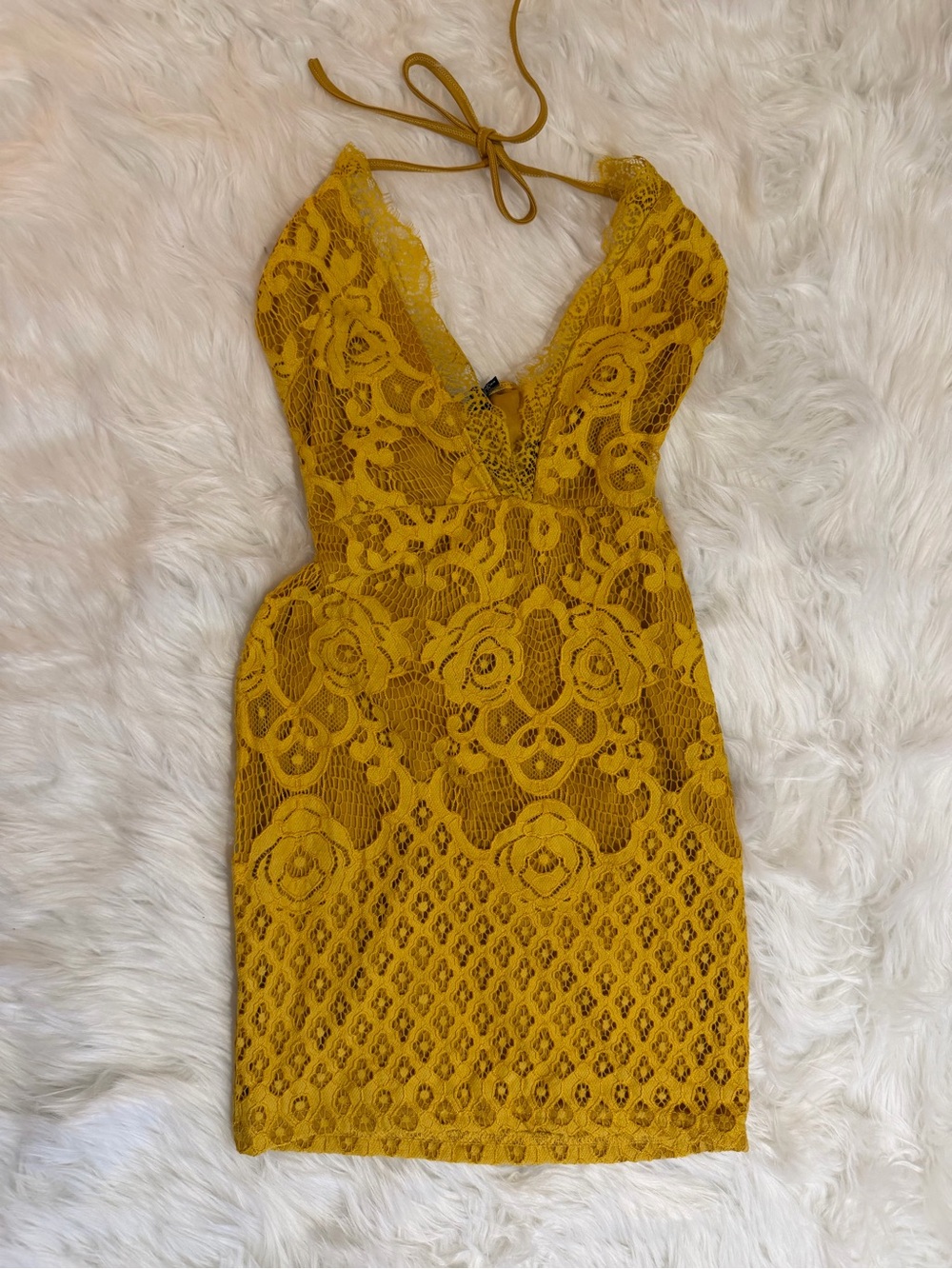 PrettyLittleThing Mustard Yellow Lace Halter Mini Dress Size XS / US 2 - Picture 2 of 12
